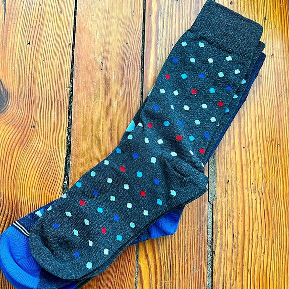 THREE PAIRS of Awesome Men’s Dress Socks - NWOT, Never been worn. - Picture 3 of 5
